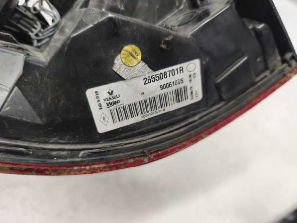 FEU ARRIERE DROIT RENAULT - Vue 3